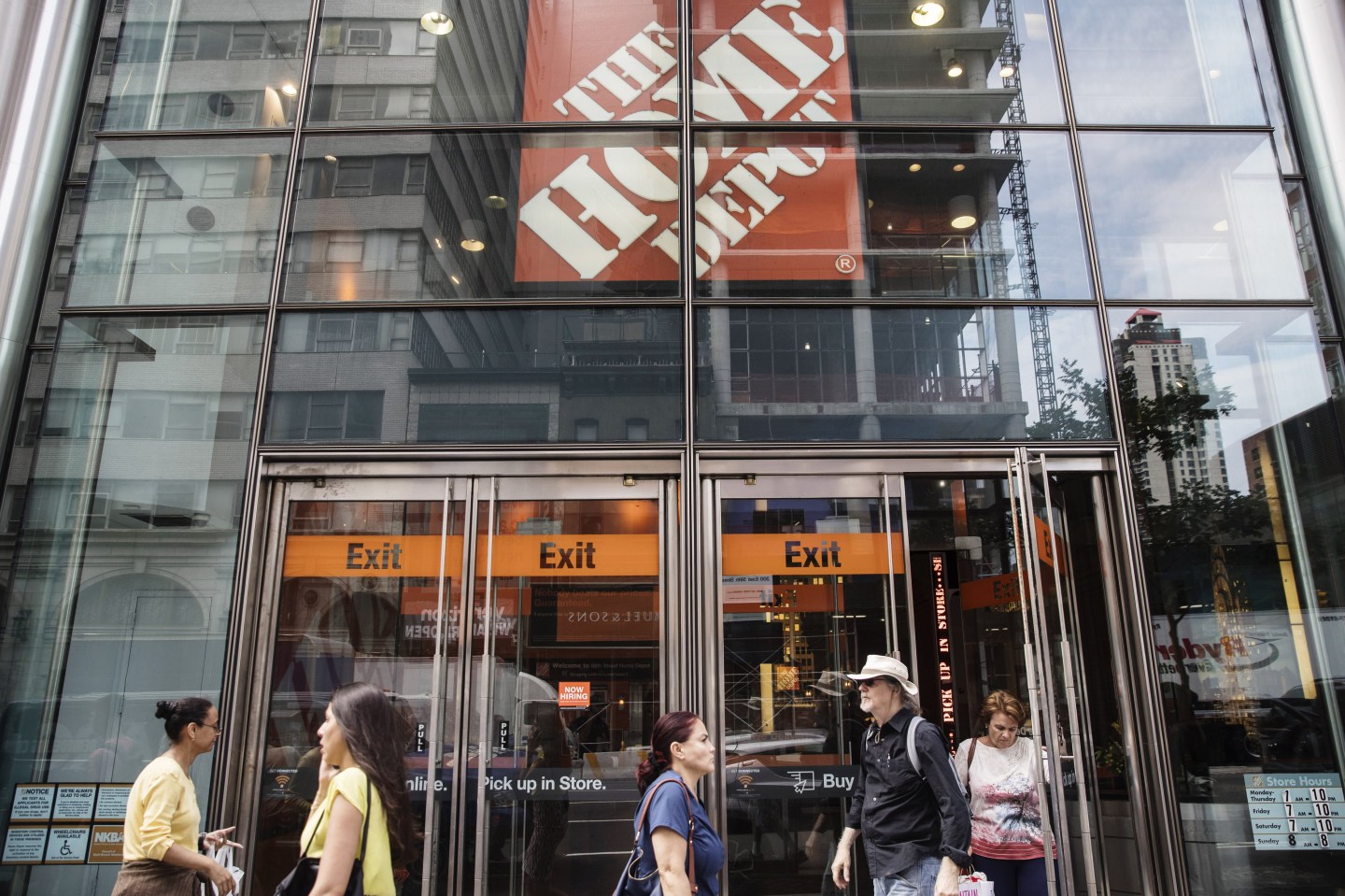 Inside A Home Depot Inc. Store Ahead Of Earnings Figures