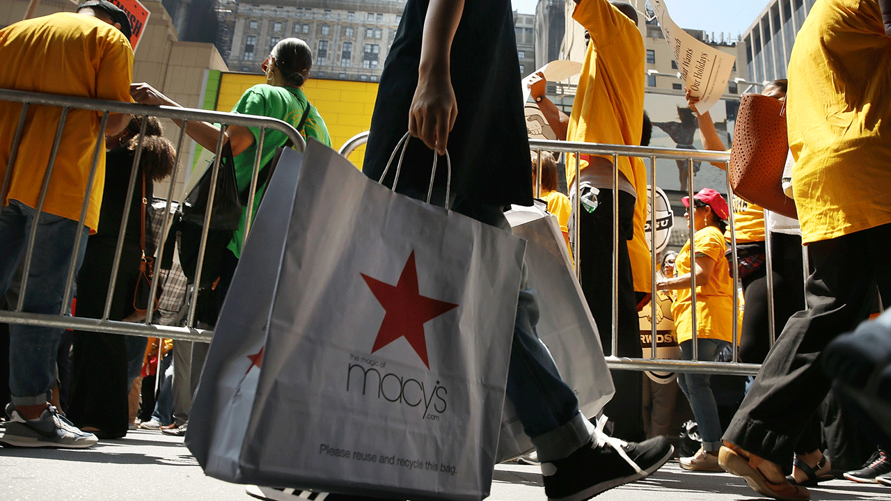 Macy’s Poaches EBay Exec In Management Shakeup