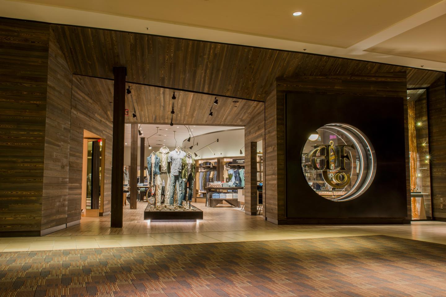 Abercrombie &amp; Fitch Unveils New Store Concept