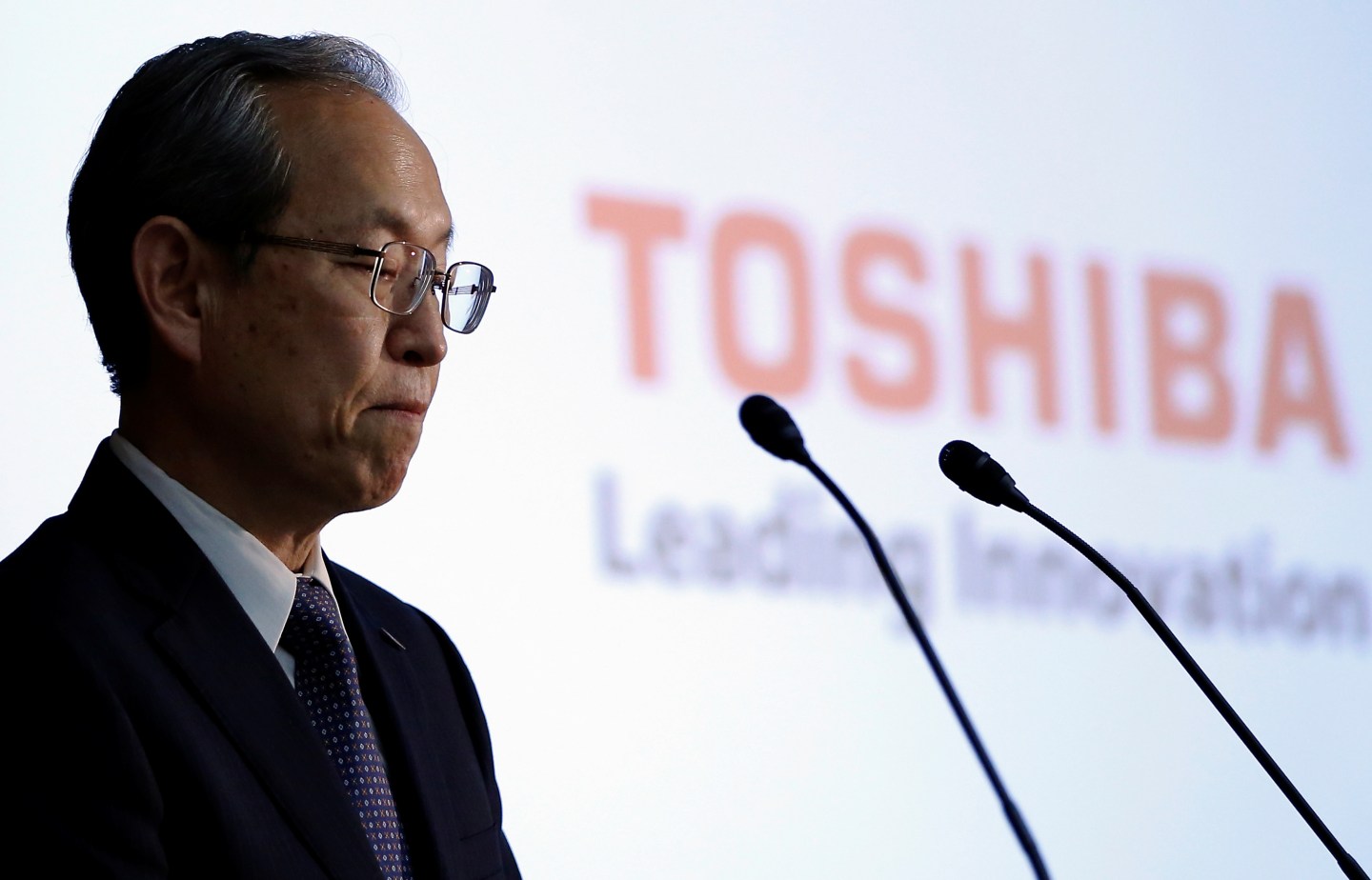 Toshiba Corp CEO Satoshi Tsunakawa attends at a news conference after asking regulators for extension on financial filing and deal on chip unit sale, at the company headquarters in Tokyo