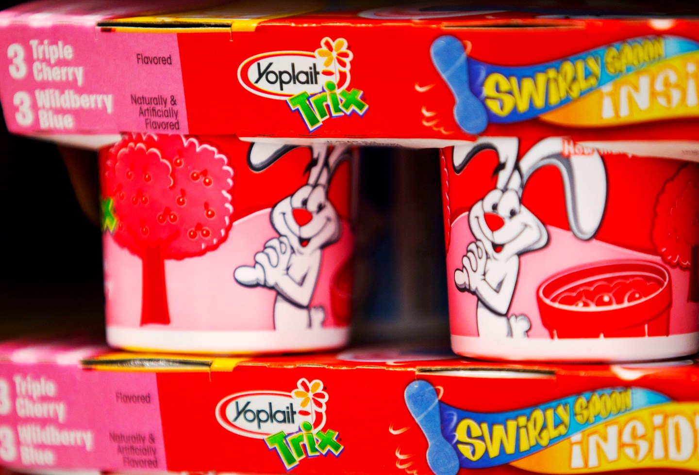 General Mills in Talks to Buy Yoplait