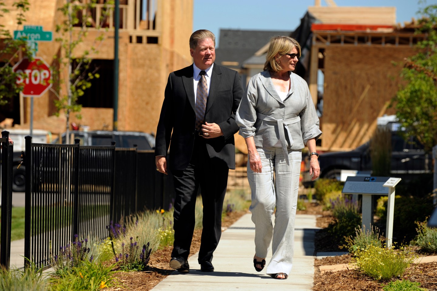 (JS) MARTHA19_KSO_8_19_08004 - The KB Home Martha Stewart community in Stapleton celebrated its one year anniversary by hosting a birthday celebration with Stewart in attendance, complete with a cupcake decorating contest for VIP guests which was judged b