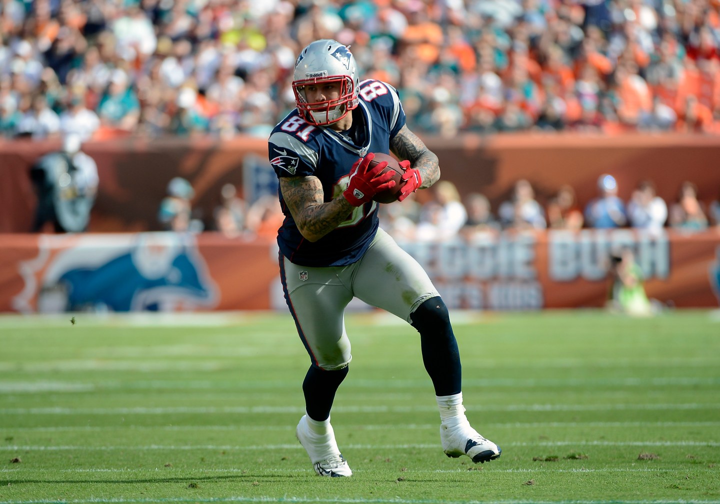 NFL: DEC 02 Patriots at Dolphins