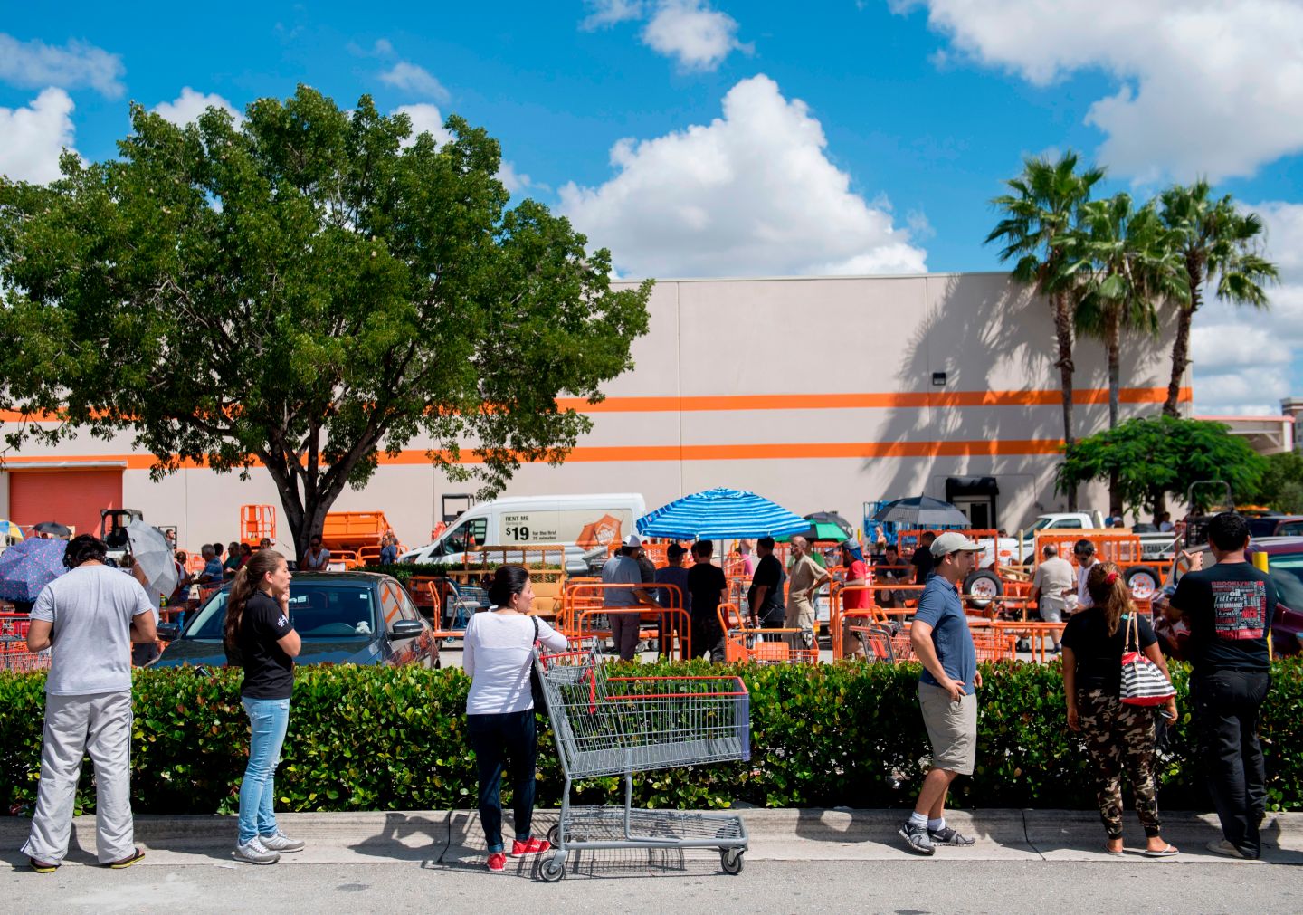 US-WEATHER-HURRICANE-FLORIDA