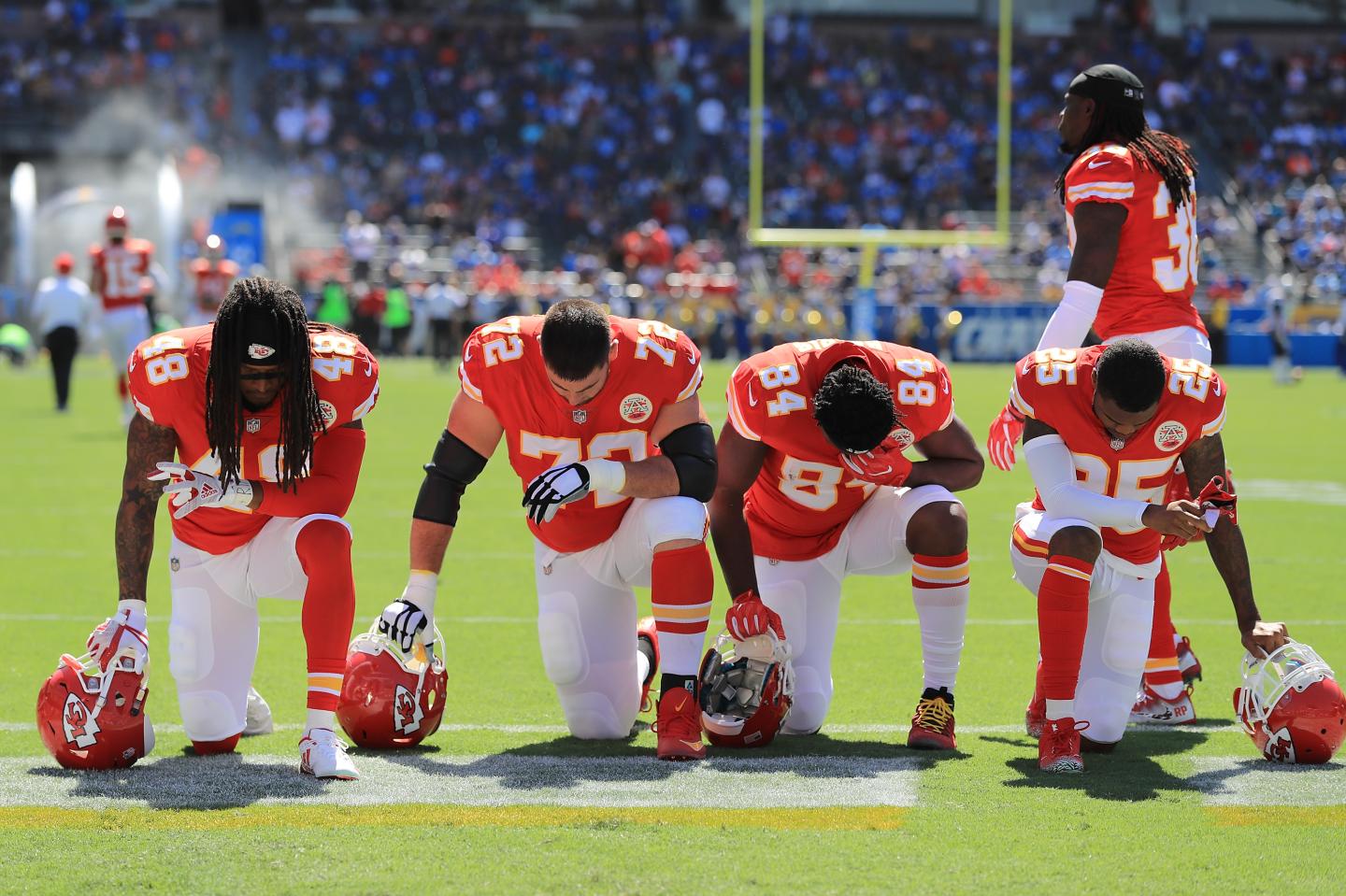 Kansas City Chiefs v Los Angeles Chargers