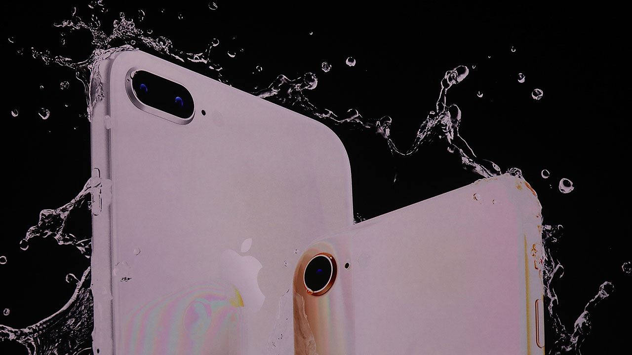 Sprint Follows AT&T With Free Apple iPhone 8 Offer