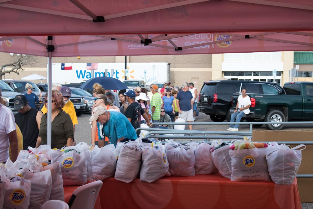 P&G Sends Truck to Do Laundry for Hurricane Harvey Victims