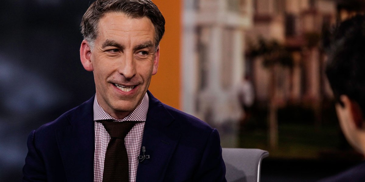 Home prices are falling faster now than in 2006—Redfin’s CEO just ...