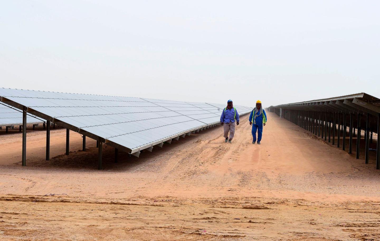 UAE-DUBAI-ELECTRICITY-ENERGY-ENVIRONMENT