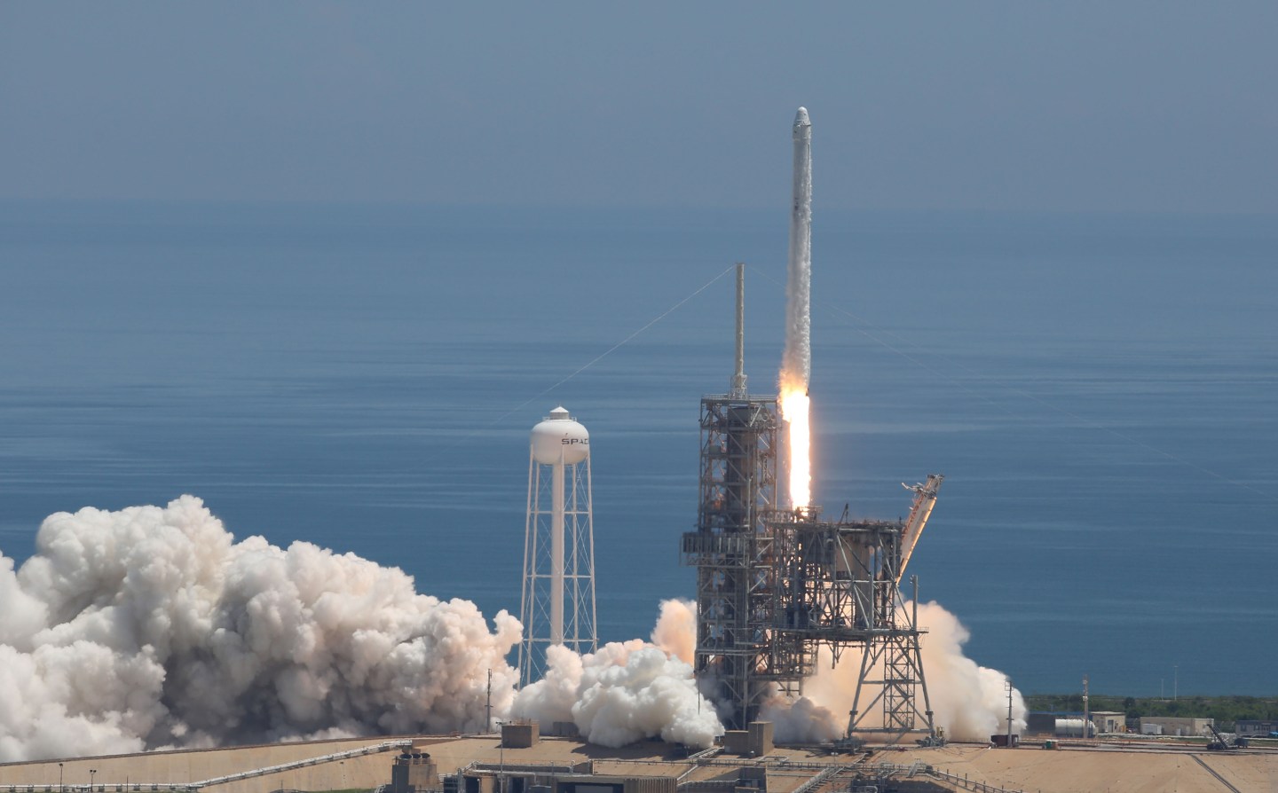 SpaceX launches ISS resupply mission, lands rocket at Cape Canaveral