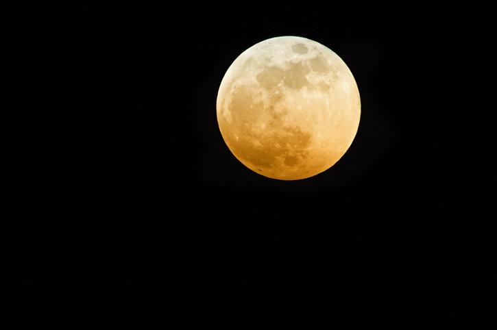Red moon