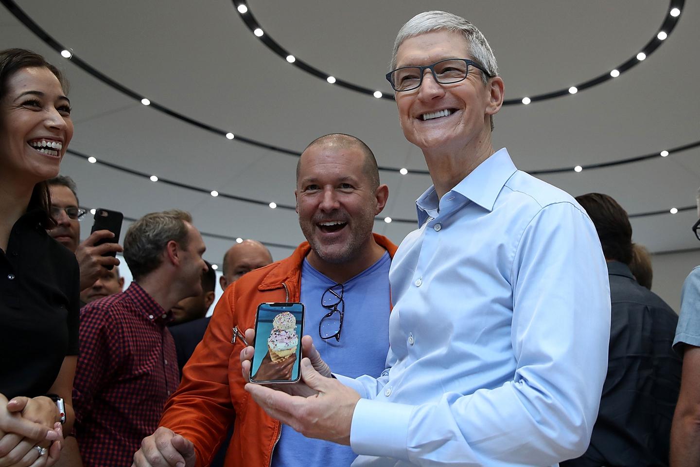 Apple CEO Tim Cook Ducked iPhone X Sales Questions. Here’s How