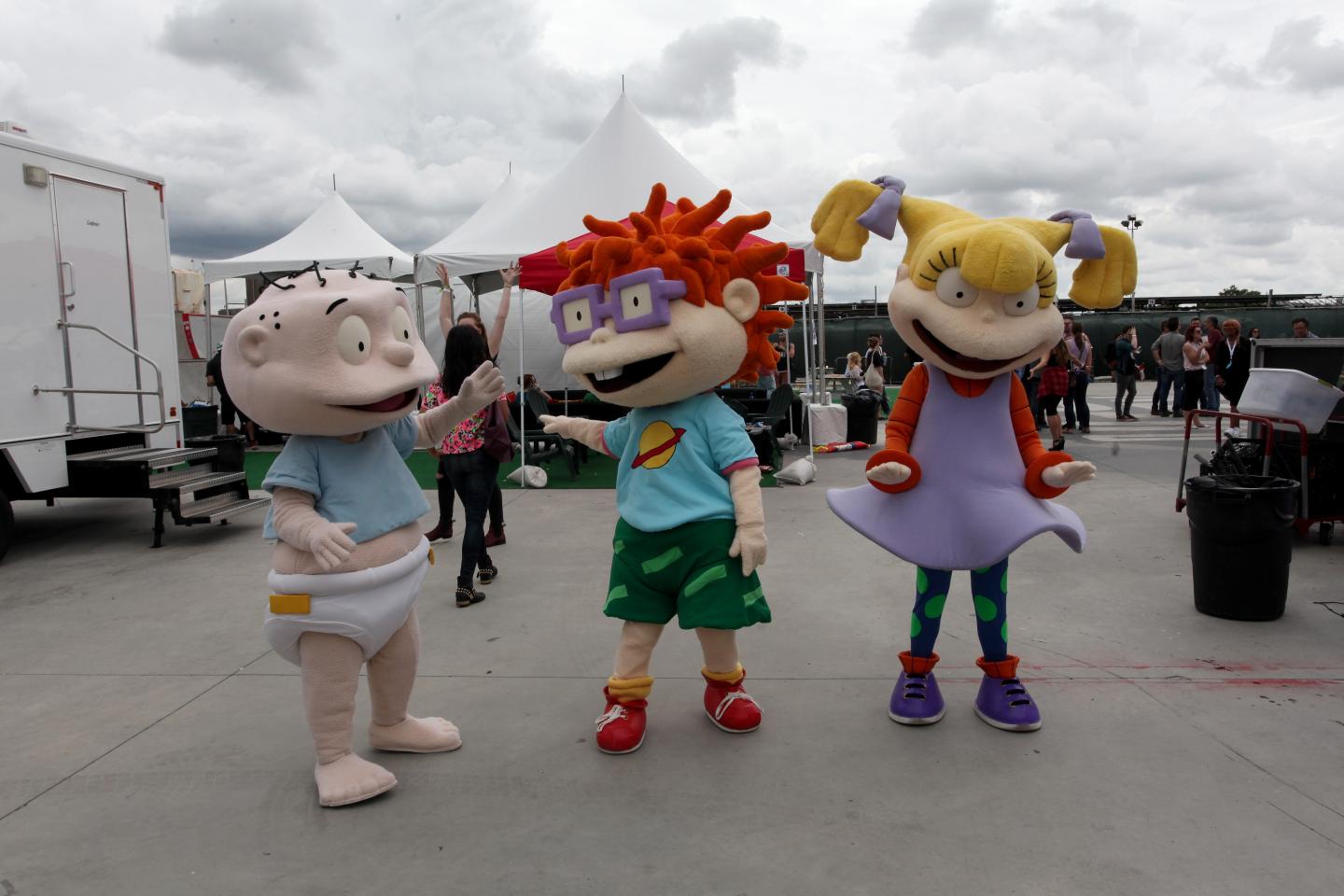 Nickelodeon Sponsors 90sFEST Pop Culture And Music Festival