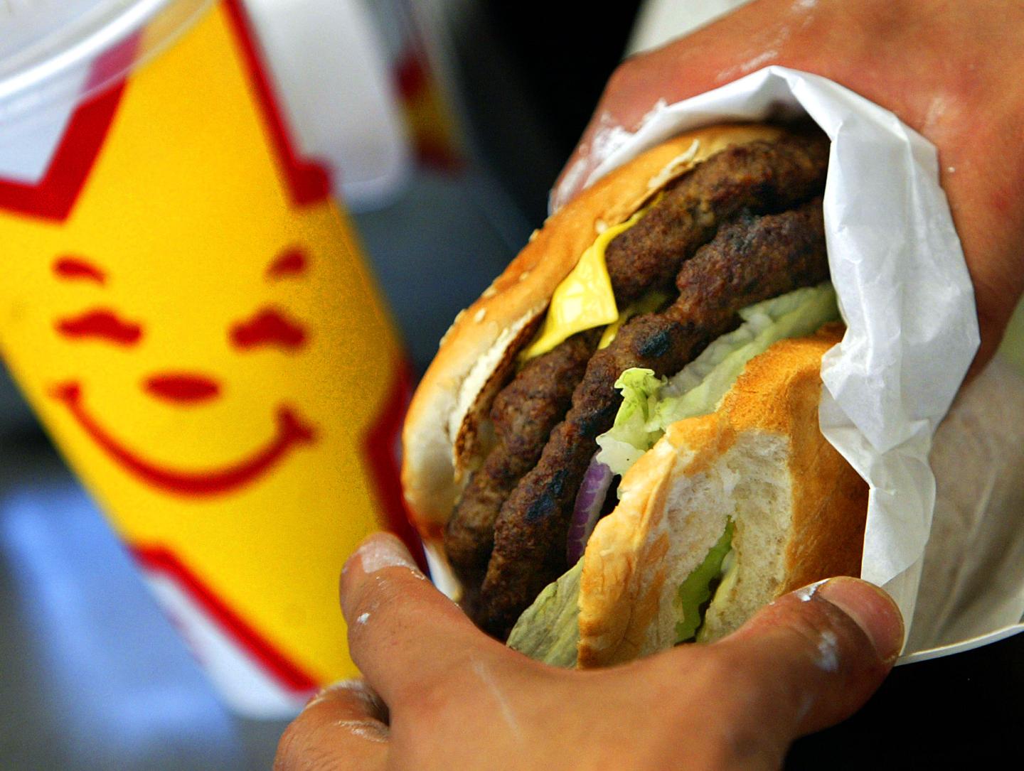 Photo of the 1 lb burger at Carl's JR. on Sixth Street in Los Angeles.