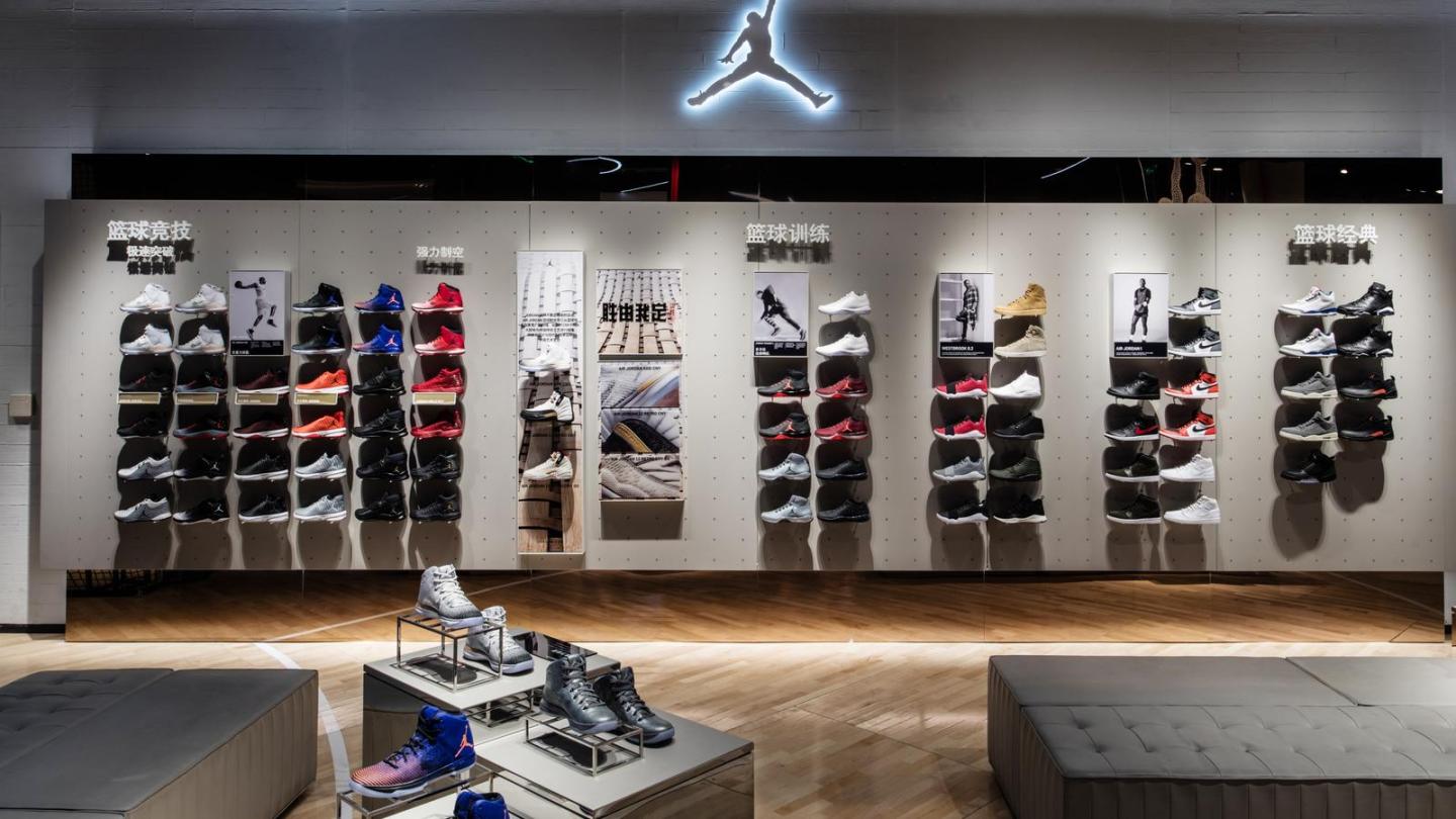 Nike Is Fed Up With ‘Mediocre’ Retailers