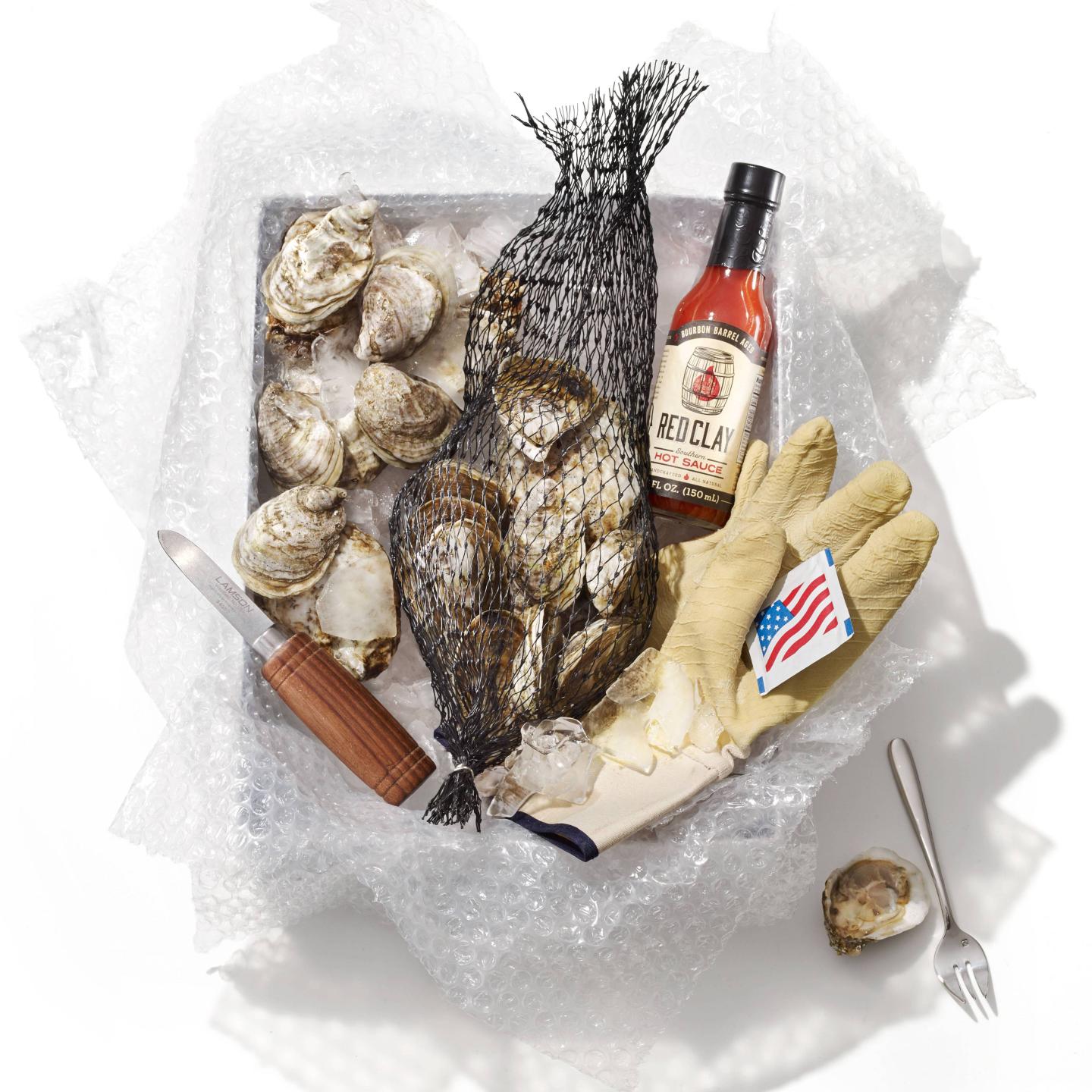 7 Holiday Gift Boxes for Everyone in the Family
