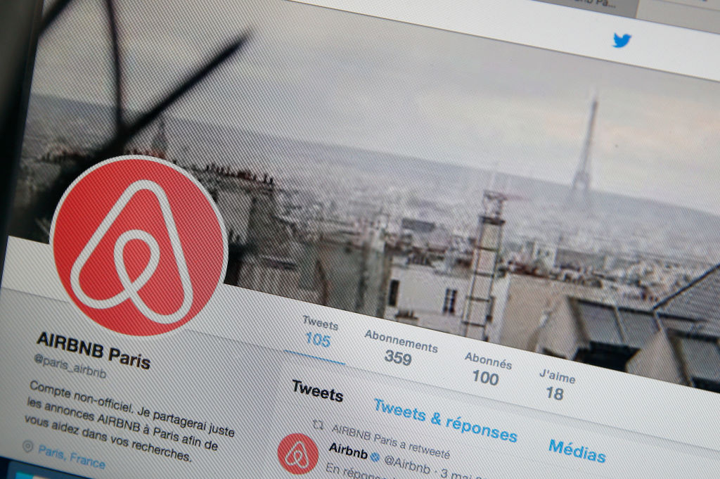 Paris City Hall Wishes To Reduce Annual Limits For Airbnb Users