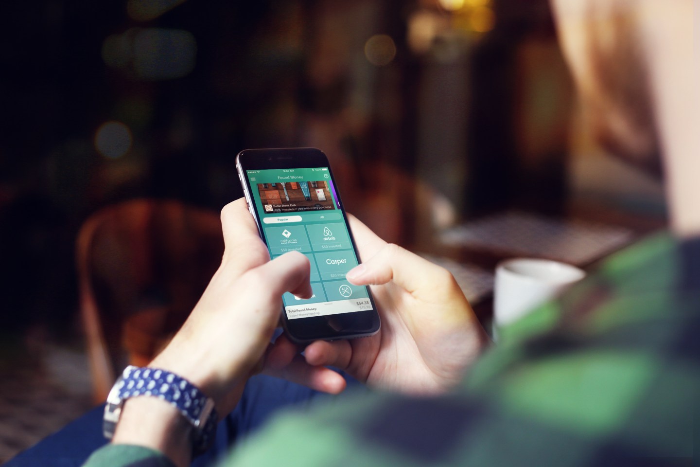 The Acorns investing app