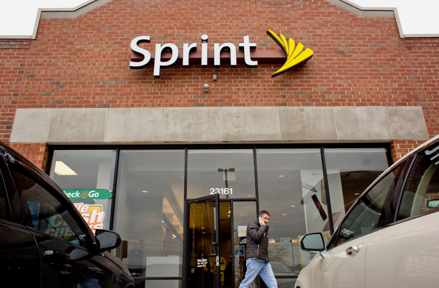 Inside A Sprint Corp. Store Ahead Of Earnings Figures