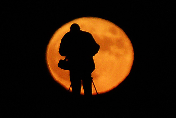 171130-Super Moon Around the World