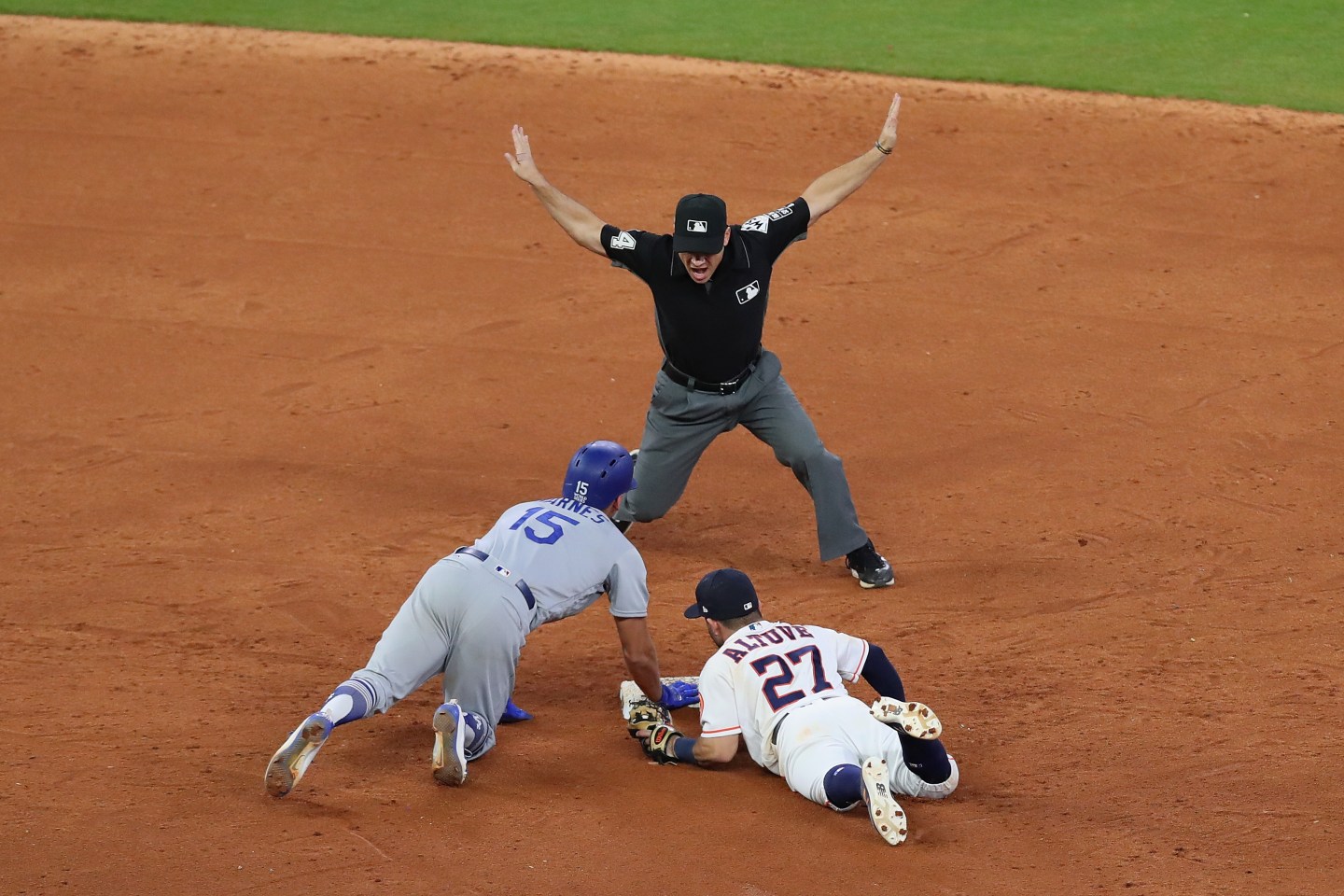 World Series - Los Angeles Dodgers v Houston Astros - Game Five