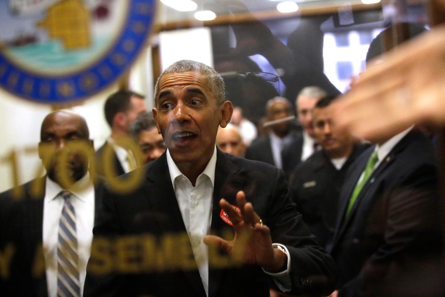 Former President Obama Reports For Jury Duty In Chicago
