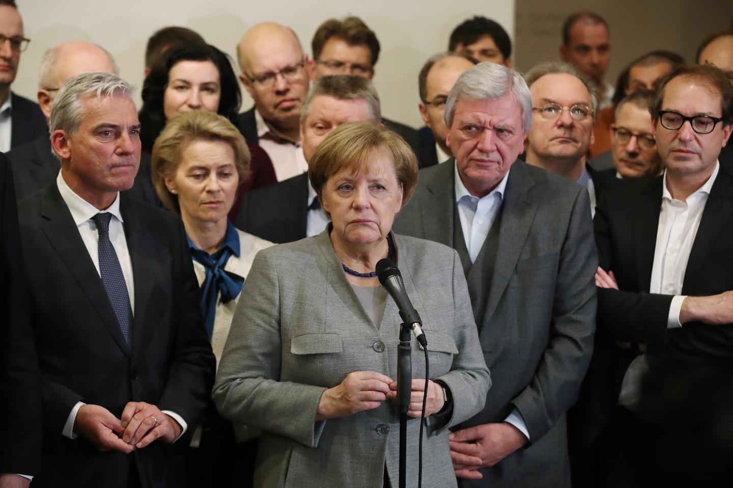 Parties Struggle To Find Consensus In Preliminary Coalition Talks