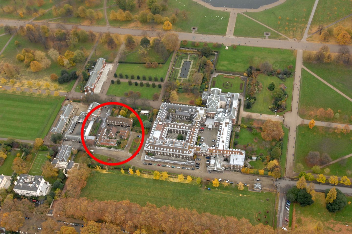 Aerial views of London, Britain - Nov 2006