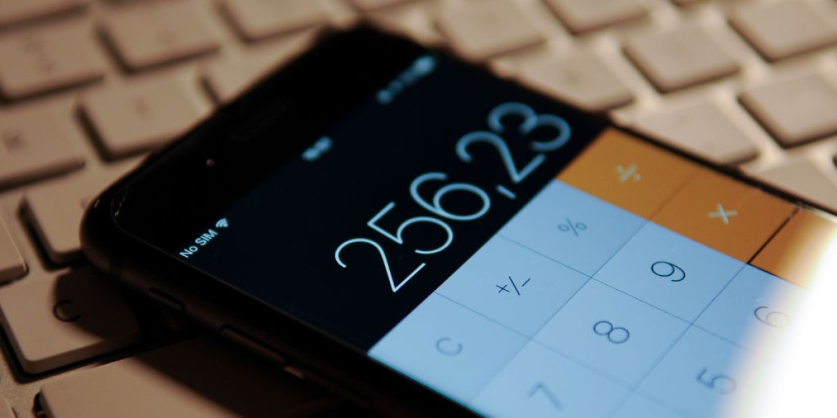 Apple Fixes iPhone Calculator Glitch That Sums Fortune