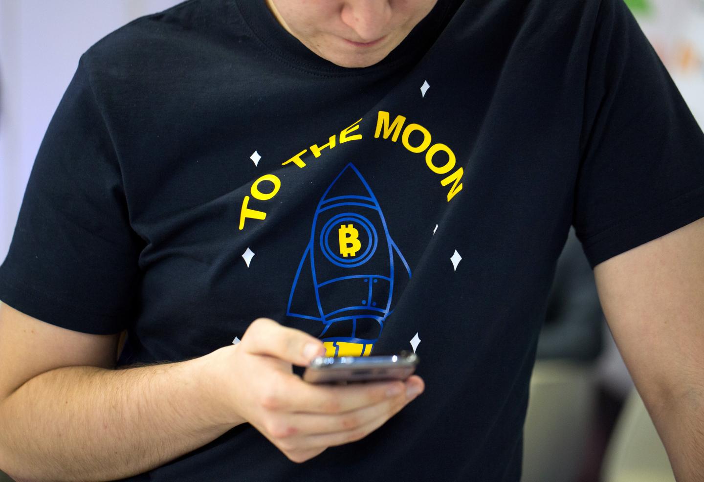 Bitcoin CME CBOE FUTURES: Bitcoin price, to the moon?