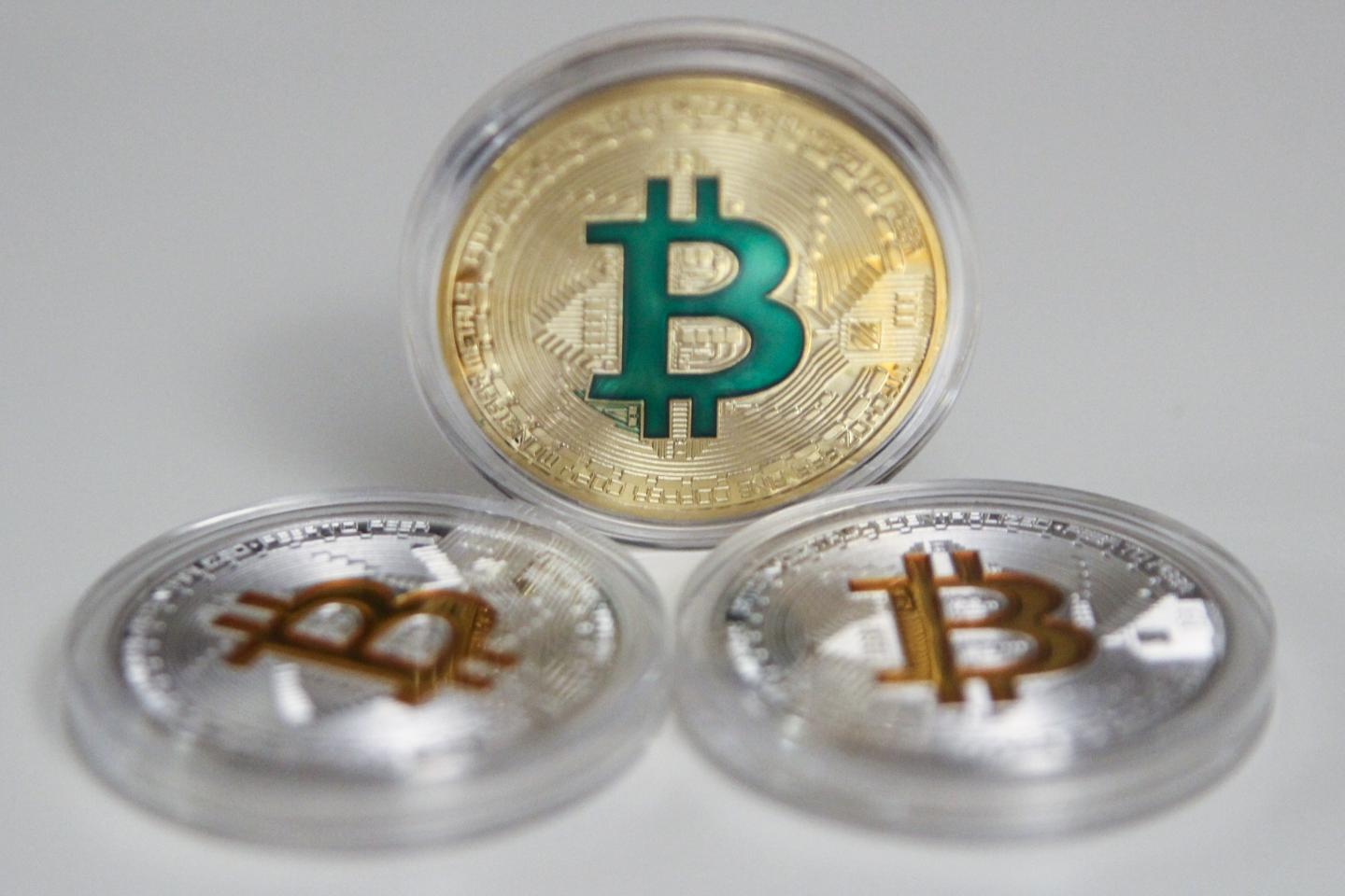 Litecoin prices beat bitcoin in 2017. What is it.