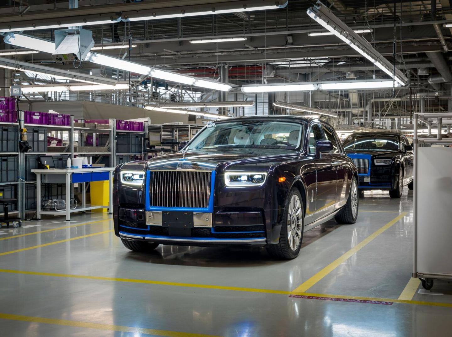 How You Can Get Your Hands on the First 2018 Rolls-Royce Phantom