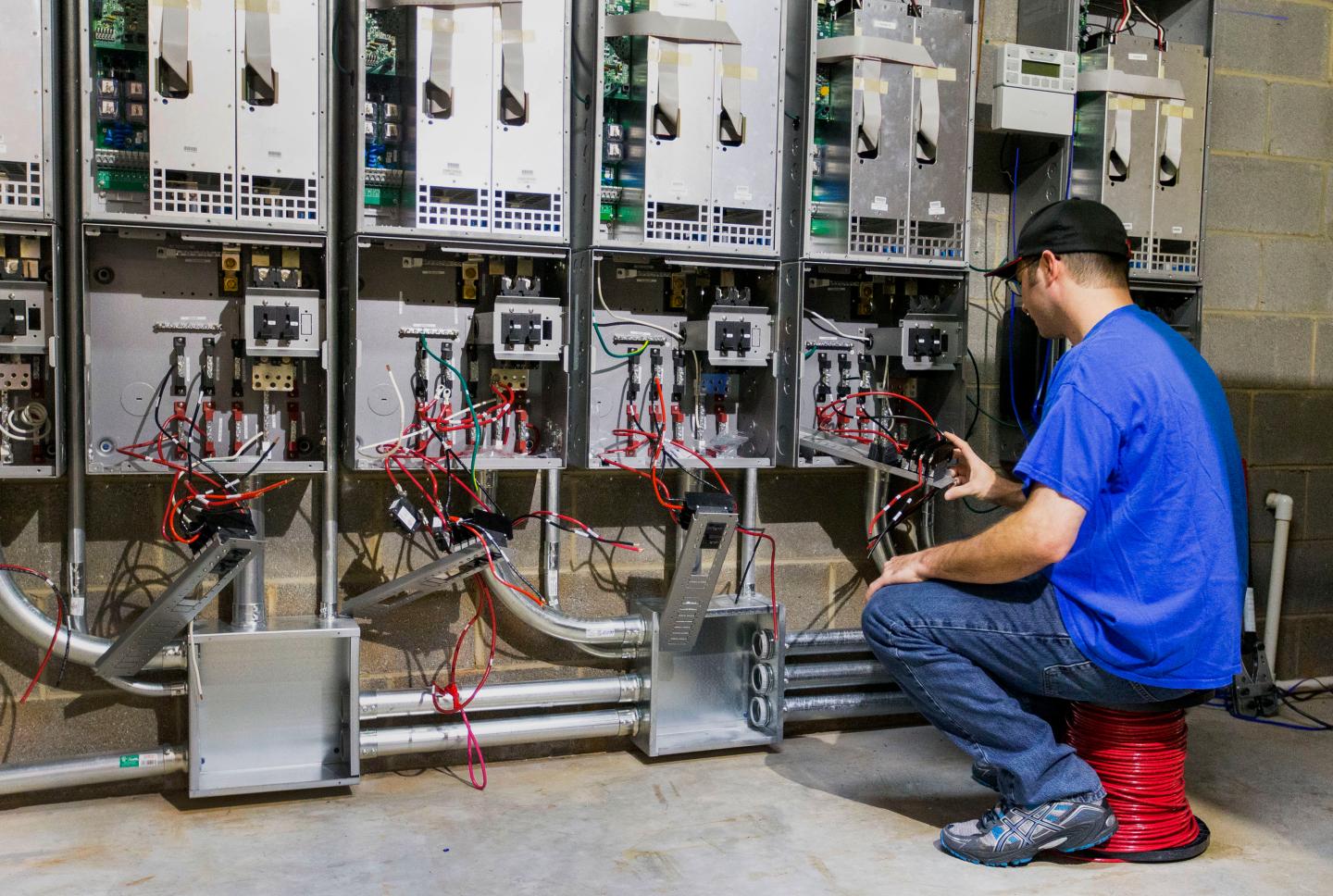 Tesla Hackers Show an Energy Revolution Closer Than Once Thought