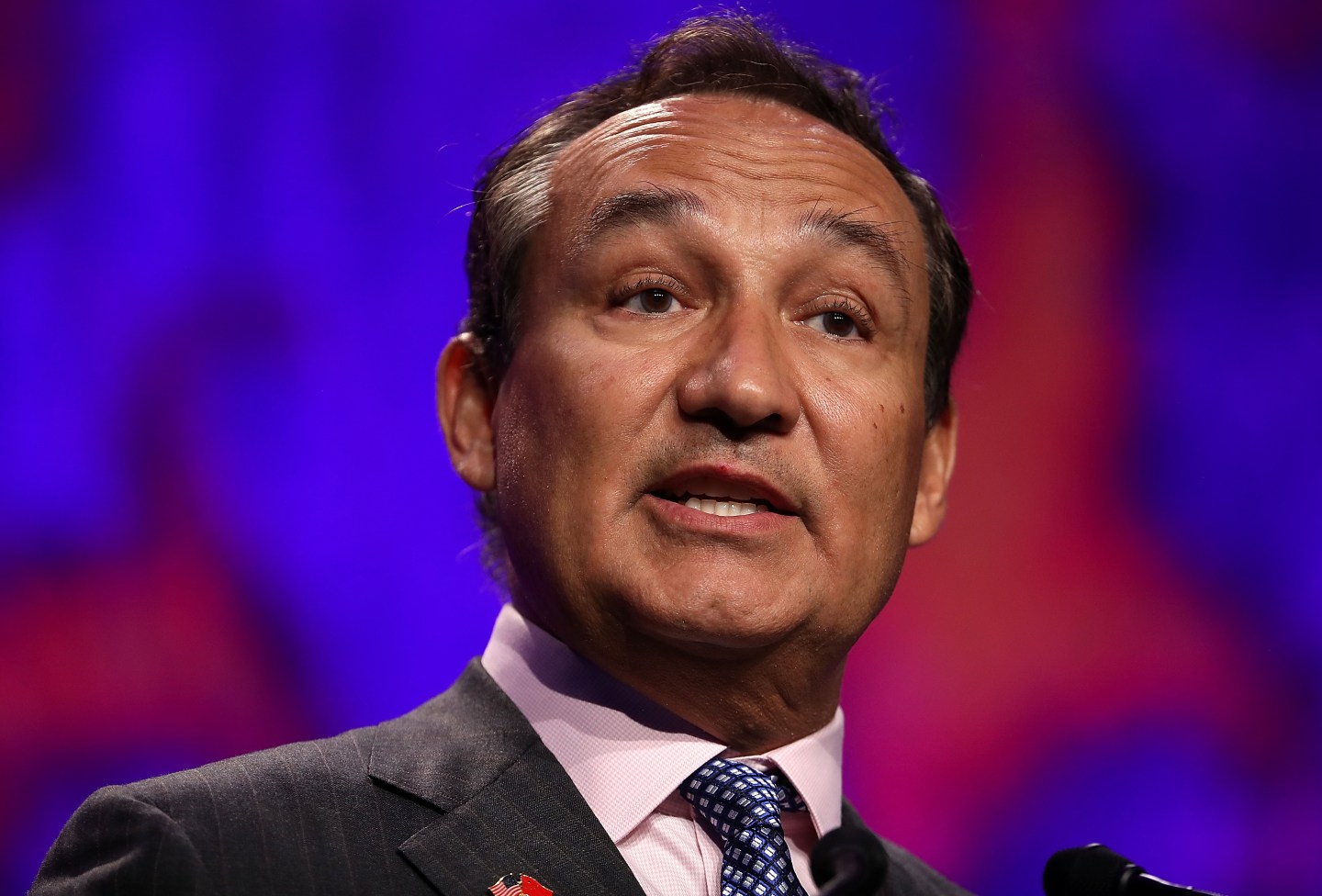 United CEO Oscar Munoz Attends San Francisco Travel Association Luncheon