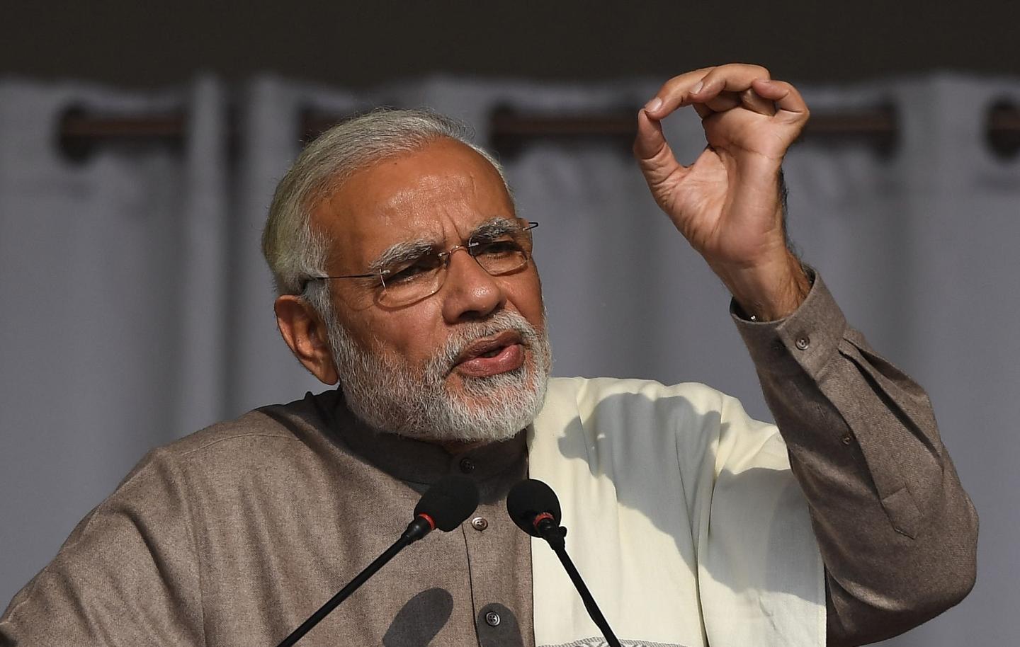 INDIA-ECONOMY-METRO