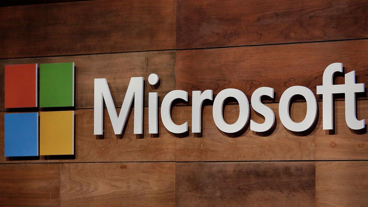 Microsoft Store Cuts Laptop Prices By 31.4% To Celebrate Pi Day