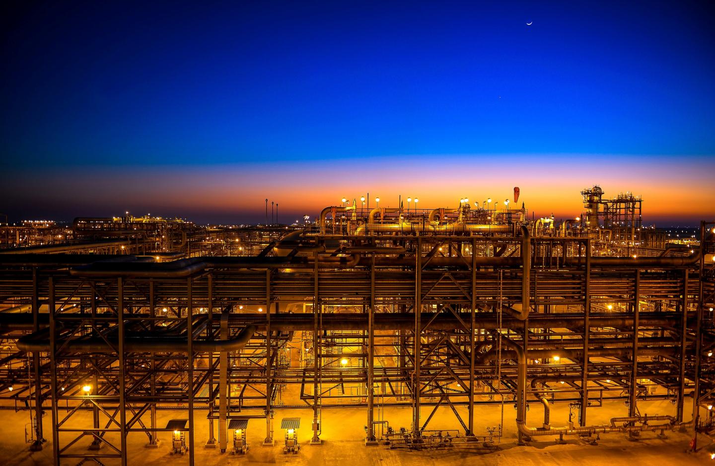Saudi-Aramco-plant