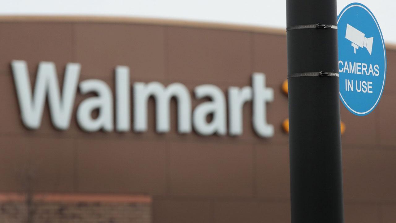 From Record Bankruptcies to Walmart’s E-Commerce Leaps, the Year In Retail