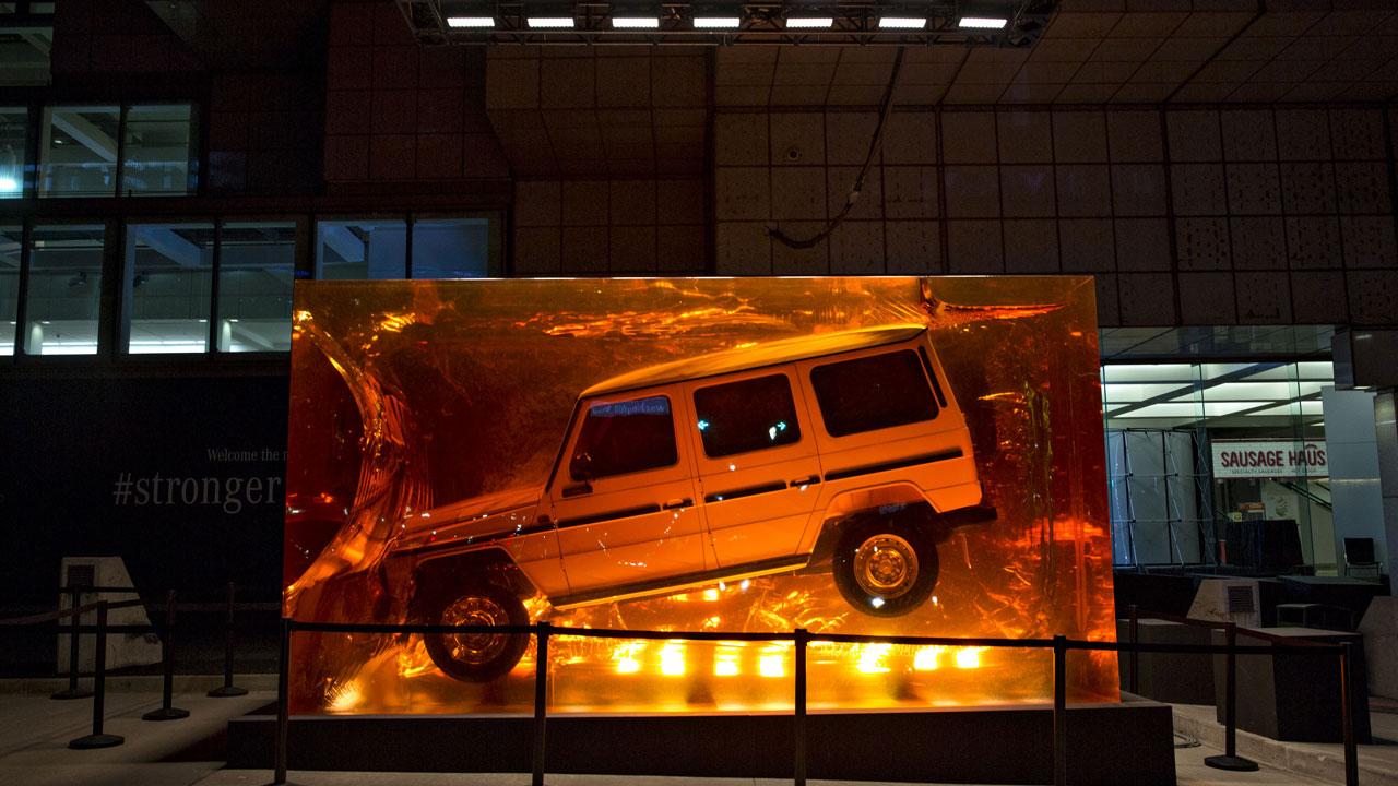 Watch a Mercedes G-Class Get Encased in a Giant Block of Resin
