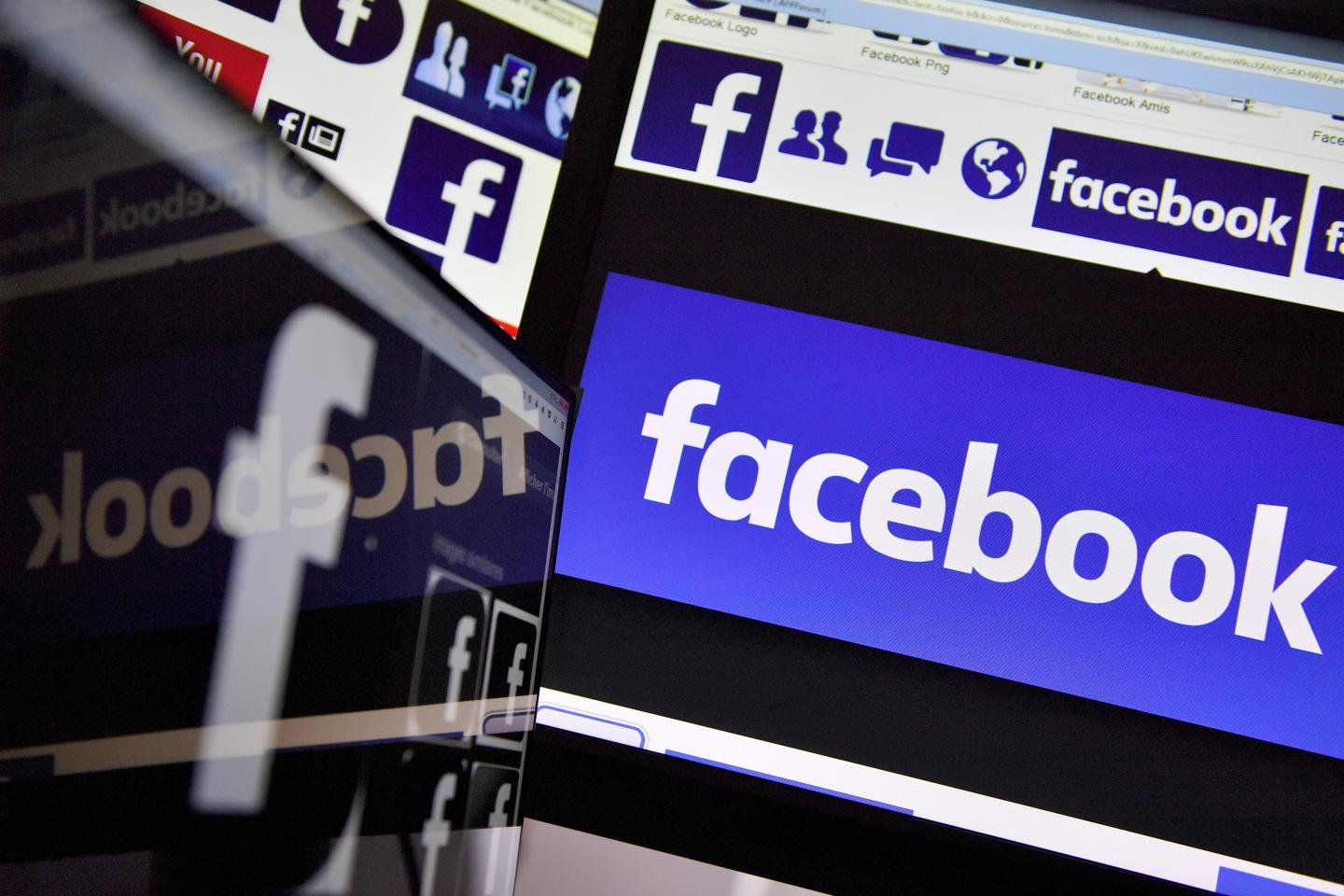 FRANCE-INTERNET-COMPANY-FACEBOOK-SOCIAL-NETWORK
