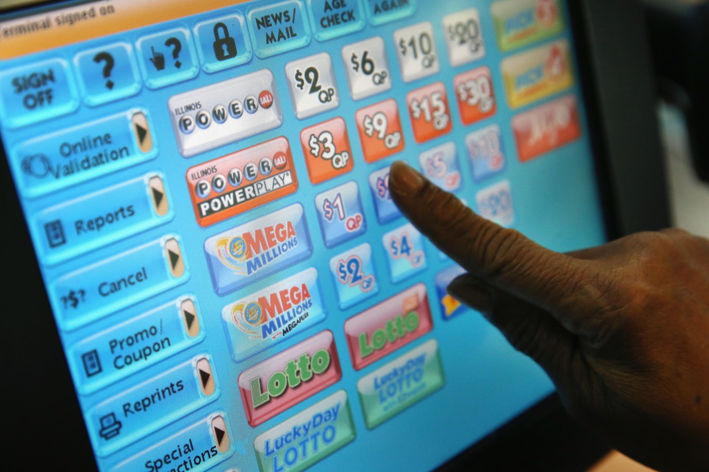 Mega Millions Lottery Jackpot Rises Past $600 Million