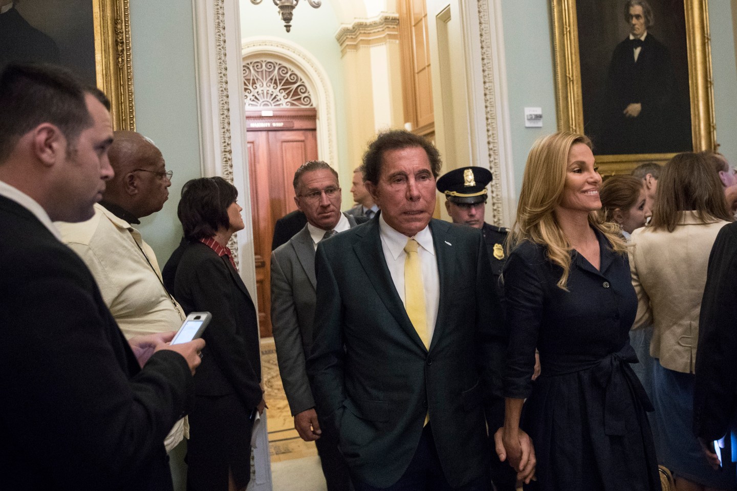 steve wynn stock sexual harassment net worth