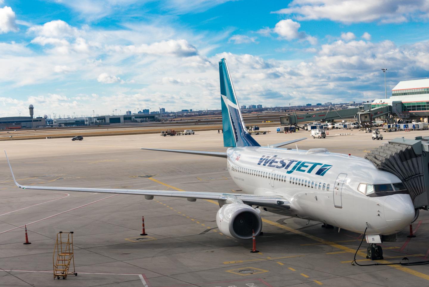 Westjet Boeing 737-800 at Pearson International Airport