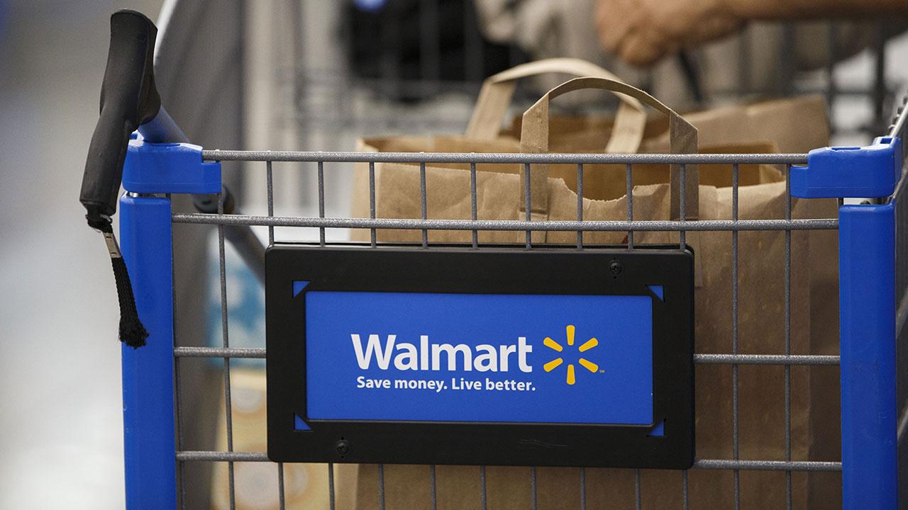 Walmart Raises Age to Buy Firearms to 21 Following Florida School Shooting