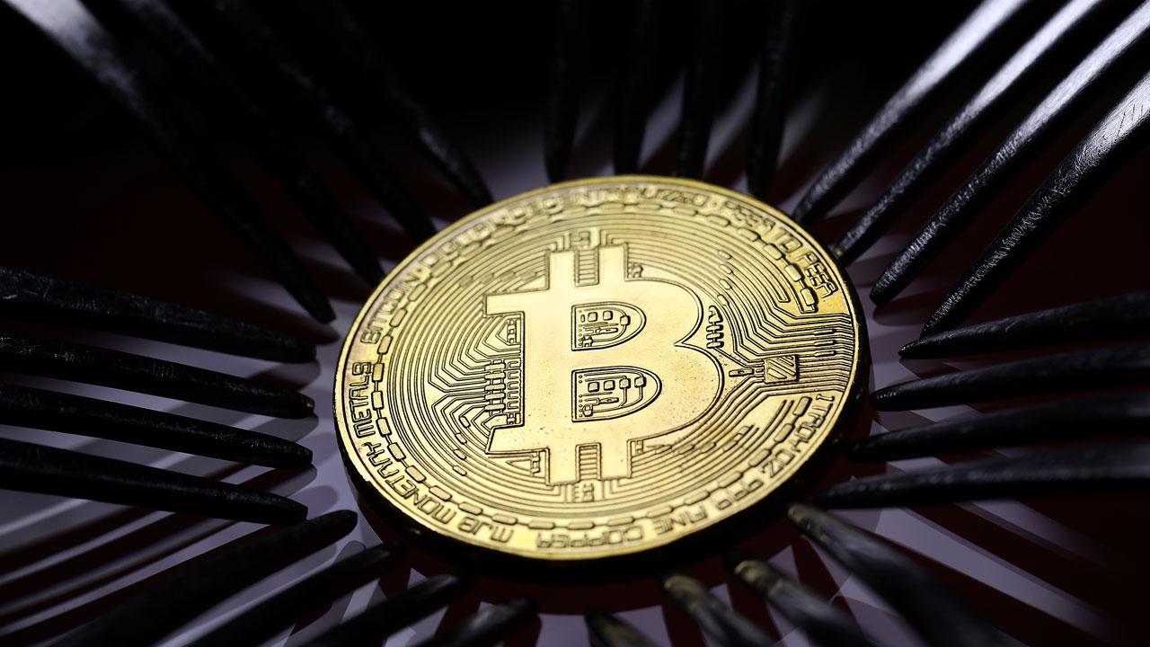 People Are Going Into Debt to Buy Bitcoin
