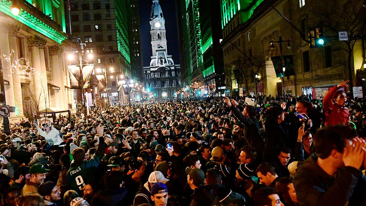 Psychologists Explain Why Some Eagles Fans Rioted After Winning the Super Bowl