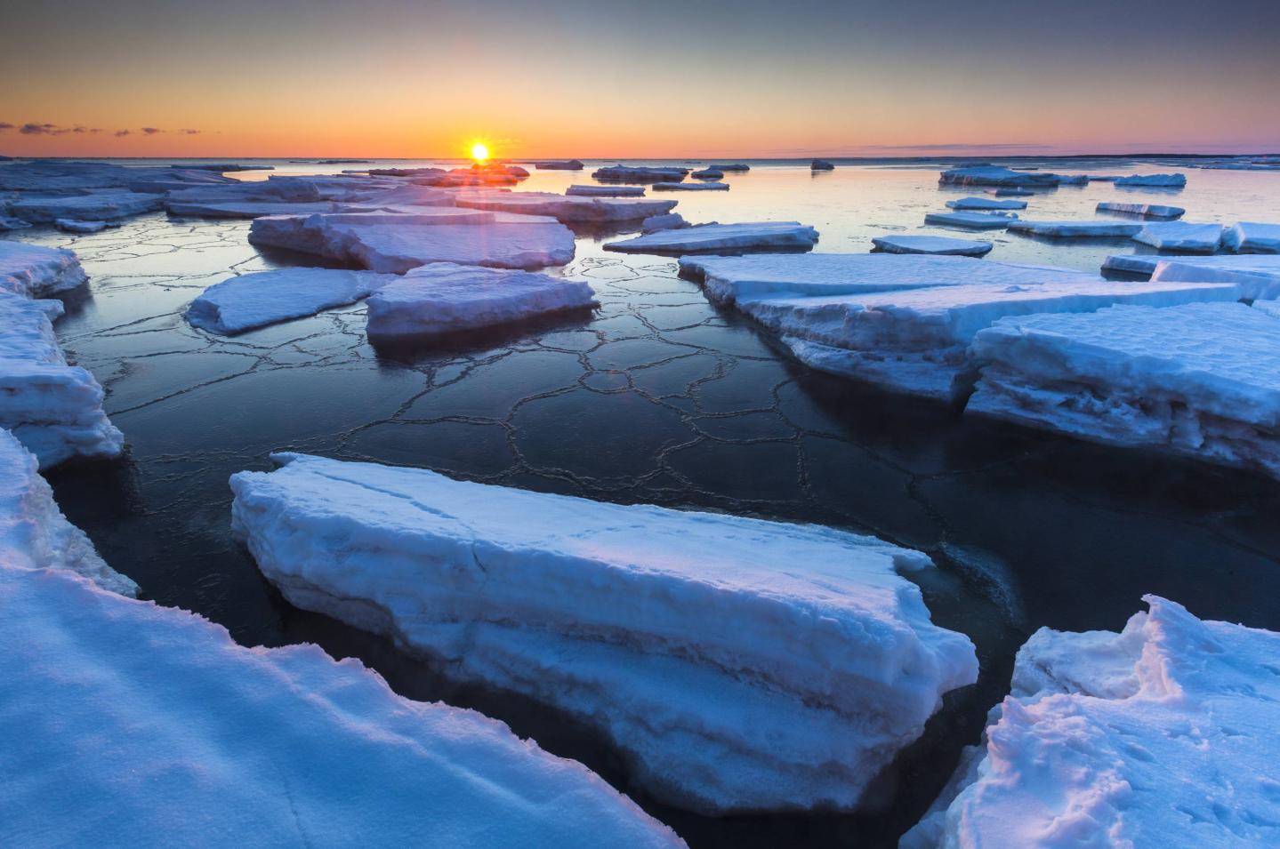 spring break-up of sea ice, Gulf of St. Lawrence, Prince Edward Island National Park