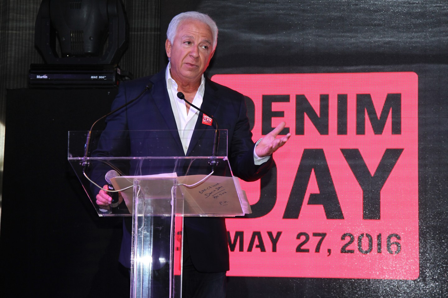 Guess Kate upton Paul marciano