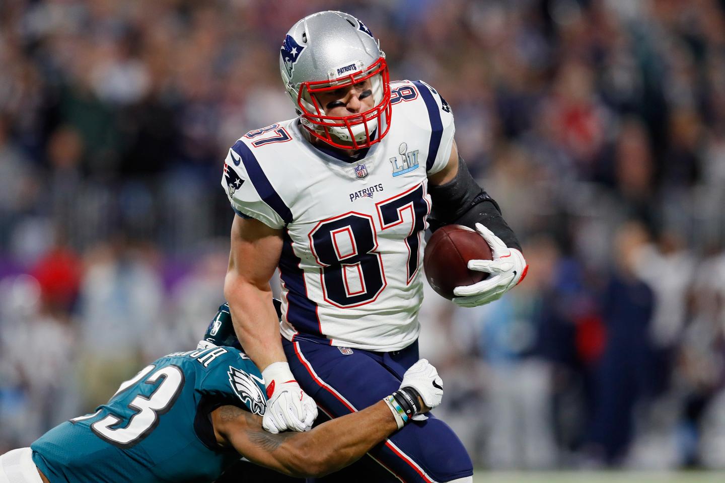 Rob-Gronkowski-Patriots-Superbowl