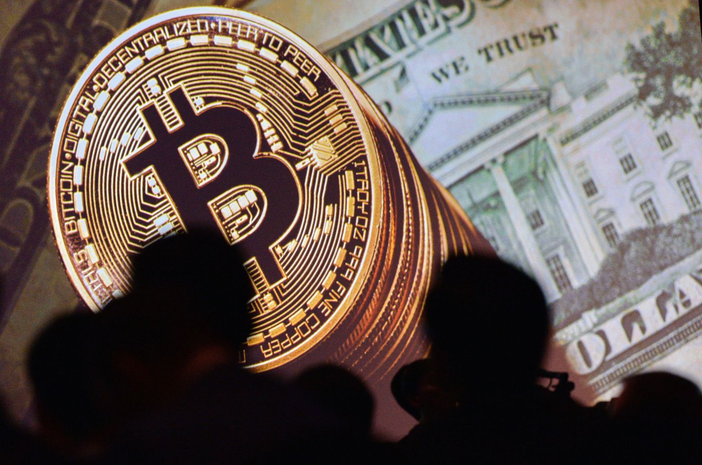 bitcoin price blockchain congress recommendation government